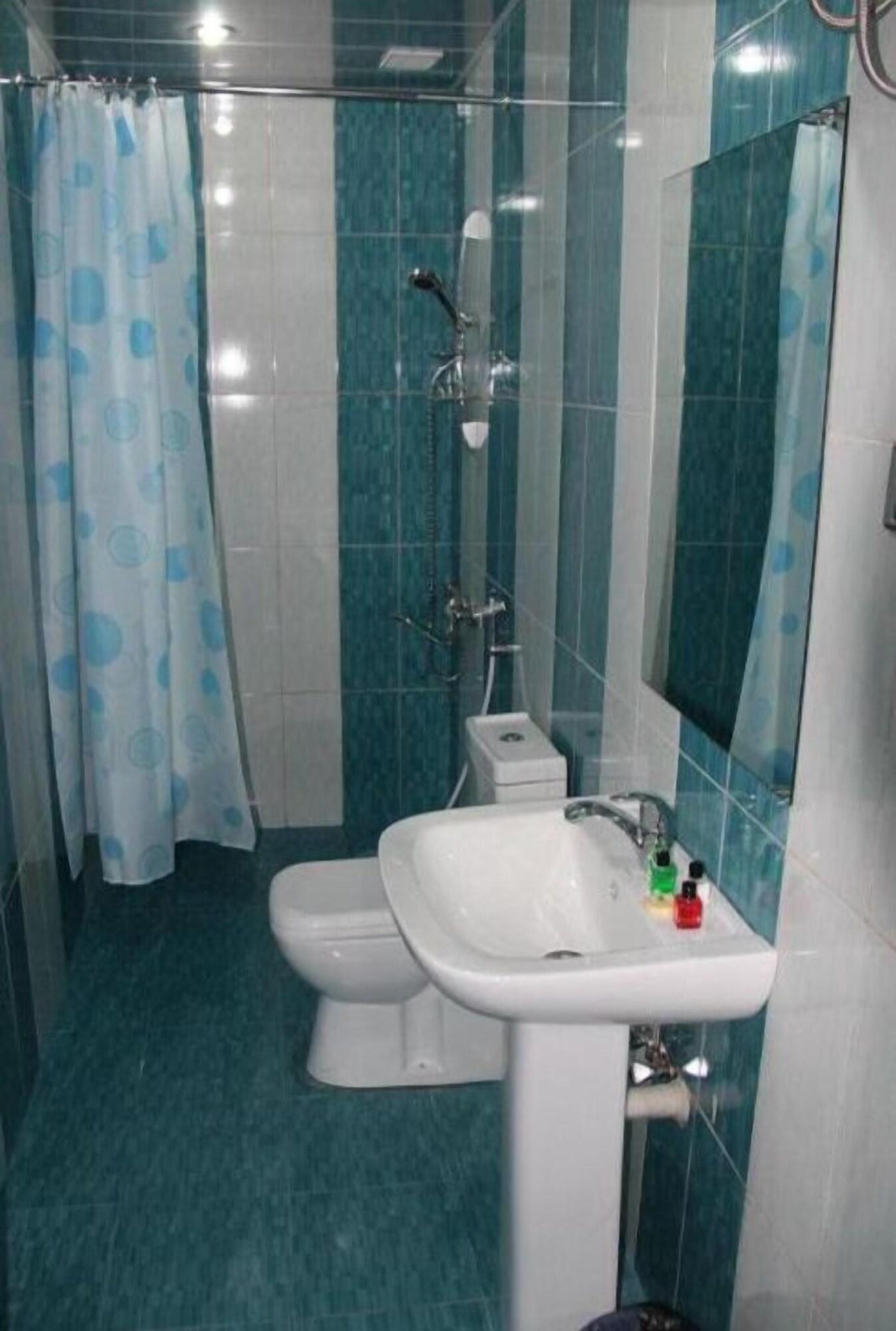 Avand Hotel Baky Esterno foto